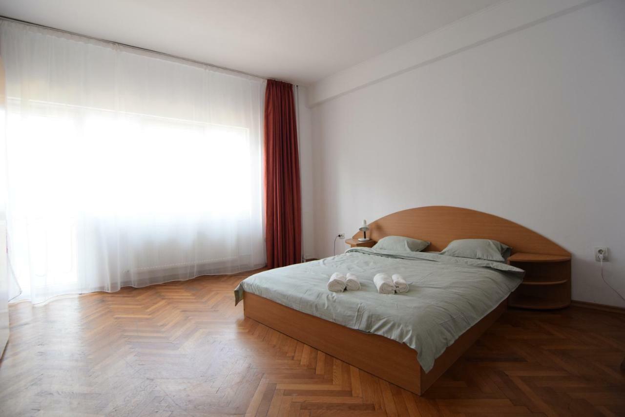 Resedinta Lui Calin - Downtown Park Cismigiu Apartamento Bucarest Exterior foto