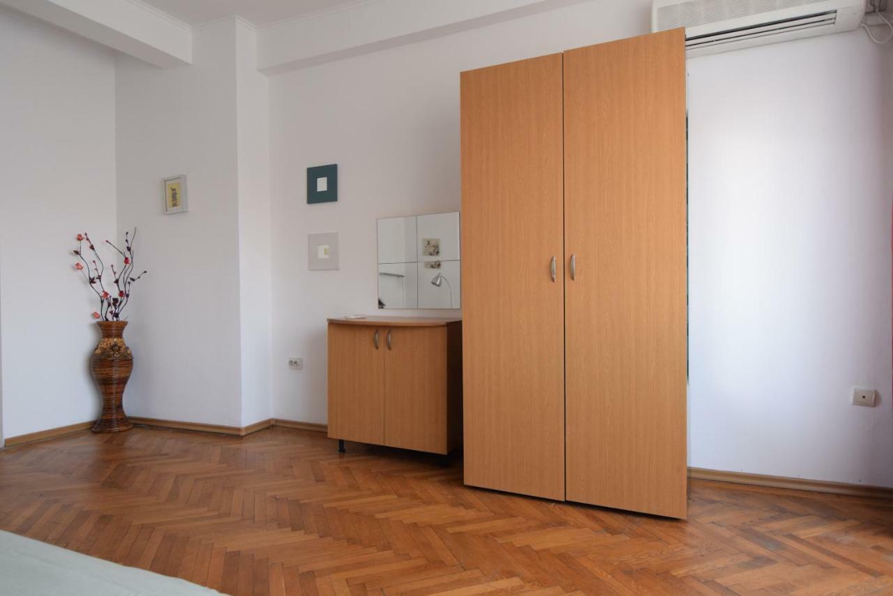 Resedinta Lui Calin - Downtown Park Cismigiu Apartamento Bucarest Exterior foto