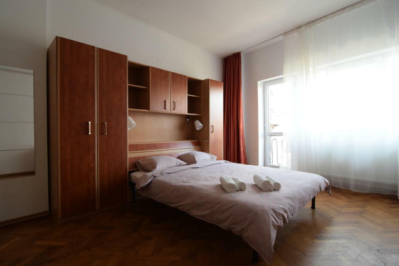Resedinta Lui Calin - Downtown Park Cismigiu Apartamento Bucarest Exterior foto