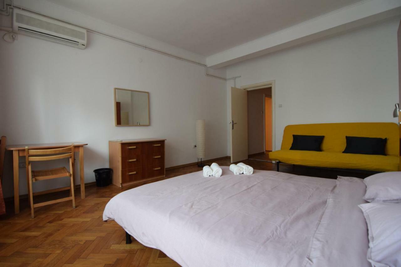 Resedinta Lui Calin - Downtown Park Cismigiu Apartamento Bucarest Exterior foto