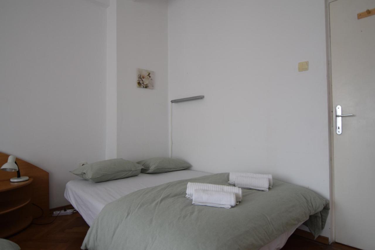 Resedinta Lui Calin - Downtown Park Cismigiu Apartamento Bucarest Exterior foto