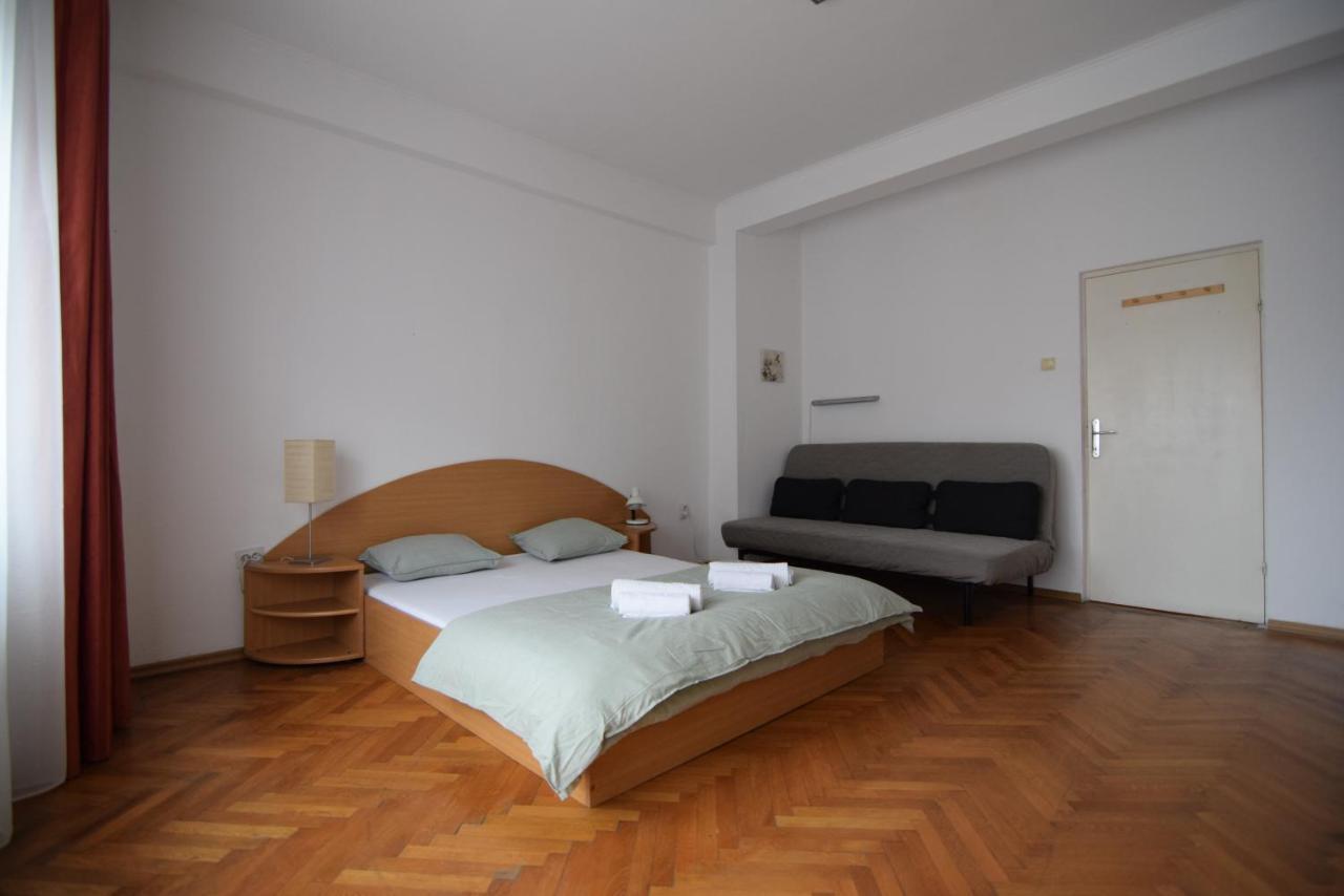 Resedinta Lui Calin - Downtown Park Cismigiu Apartamento Bucarest Exterior foto